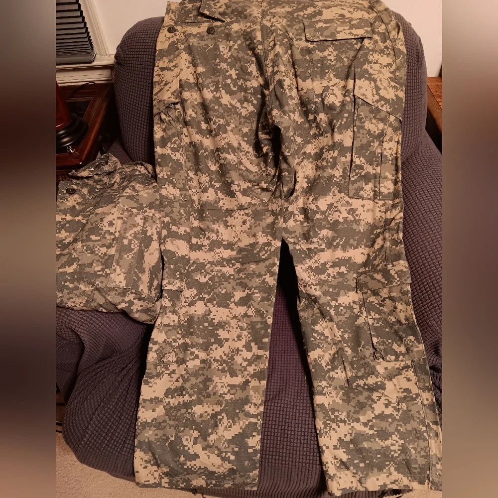 Mens Tru Spec Tactical Shirt & Pants - Picture 6 of 8